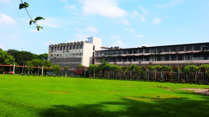 ক্লাস শুরু